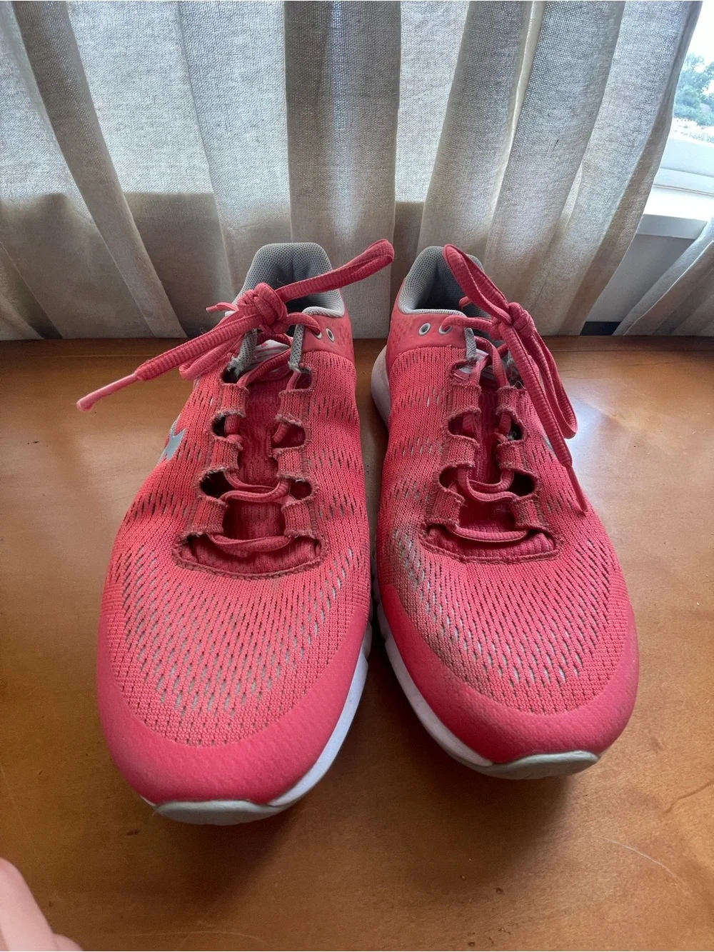 Under Armour Coral/Pink Lightweight Training Sneakers